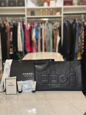 Bundle Chanel beauty cosmetics pouch ribbon travel /sample skincare New in Box